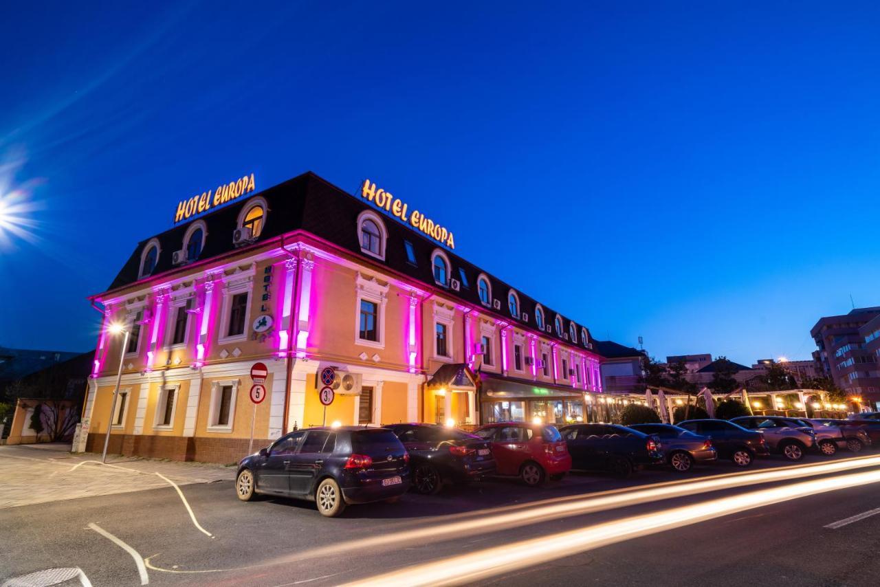 Hotel Europa Târgu Jiu Exterior foto
